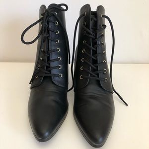 FUNTASMA Victorian Ankle High Boot